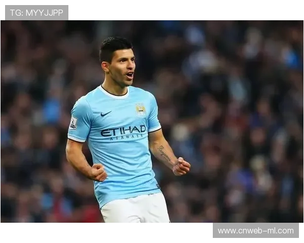 尤文图斯已与伯恩茅斯中卫塞内西接触，未来几天将开出合同报价